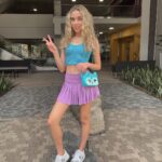 Jenna Davis Instagram - Keep calm & clutch on👛✨ Thanks to Purse Pets, these outfits are 10x cuter 🥰 @hatchimals #pursepets #ad