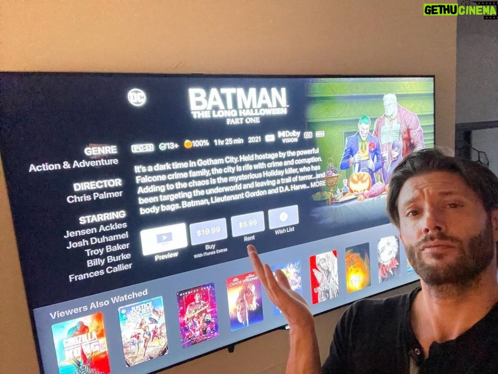 Jensen Ackles Instagram - Wondering what to watch… how bout this?!?! #batmanlonghalloween