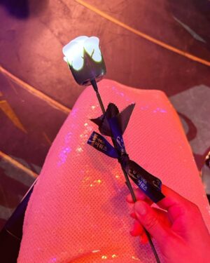 Jeon Yeo-been Instagram - 🪩🫧🥀🤍

#청룡시리즈어워즈
#글리치