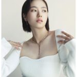 Jeon Yeo-been Instagram - @chaumetofficial #광고 #Chaumet #쇼메 #BeeMyLove #비마이러브