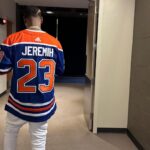 Jeremih Instagram - Canada been lacing me w’ da Mike feels None But Luv 🫶🏾 Edmonton, Alberta