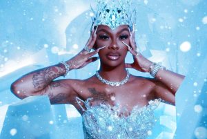 Jess Hilarious Instagram - Ice Vault Vibezzzz ❄️ 

Photos by @photomaticsmith📸 
Makeup by @krismasluxurylashes 
Gown made by @cailaabdul ❄️