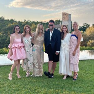Jesse Tyler Ferguson Instagram - You are very loved @instadanjlevy. Here's to 40 times around the sun!