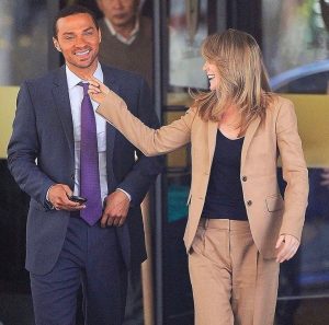 Jesse Williams Instagram - 🥂 Big Love & Congrats to my generous, hilarious, homie @ellenpompeo 🏆
Legacy Forever