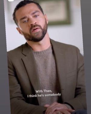 Jesse Williams Instagram - The RomCom has landed: Choose your fighter 😂
•NYC early theater screening of #YourPlaceOrMine was loud! 
The film is yours on @netflix Feb 10th.