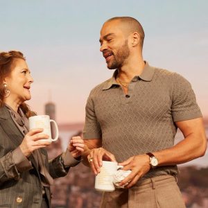 Jesse Williams Instagram - ⚾️ Drew in Review 🦇 

@thedrewbarrymoreshow @takemeoutbway