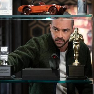 Jesse Williams Instagram - 🕵🏽 3 was a magic number 🪄 
Thank you @onlymurdershulu
