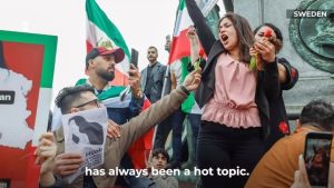 Jessica Chastain Instagram - Please watch and learn. It can be hard to comprehend what is happening from a far, where we can walk down the street wearing what we please without fear of punishment. #MahsaAmini’s death kicked off protests for basic human rights in Iran that were long overdue.  @dorsalives
