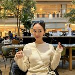 Jessica Jung Instagram - Staying cozy☕️🧸🤎 Paris, France