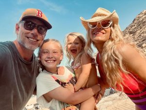 Jessica Simpson Thumbnail - 154.3K Likes - Most Liked Instagram Photos