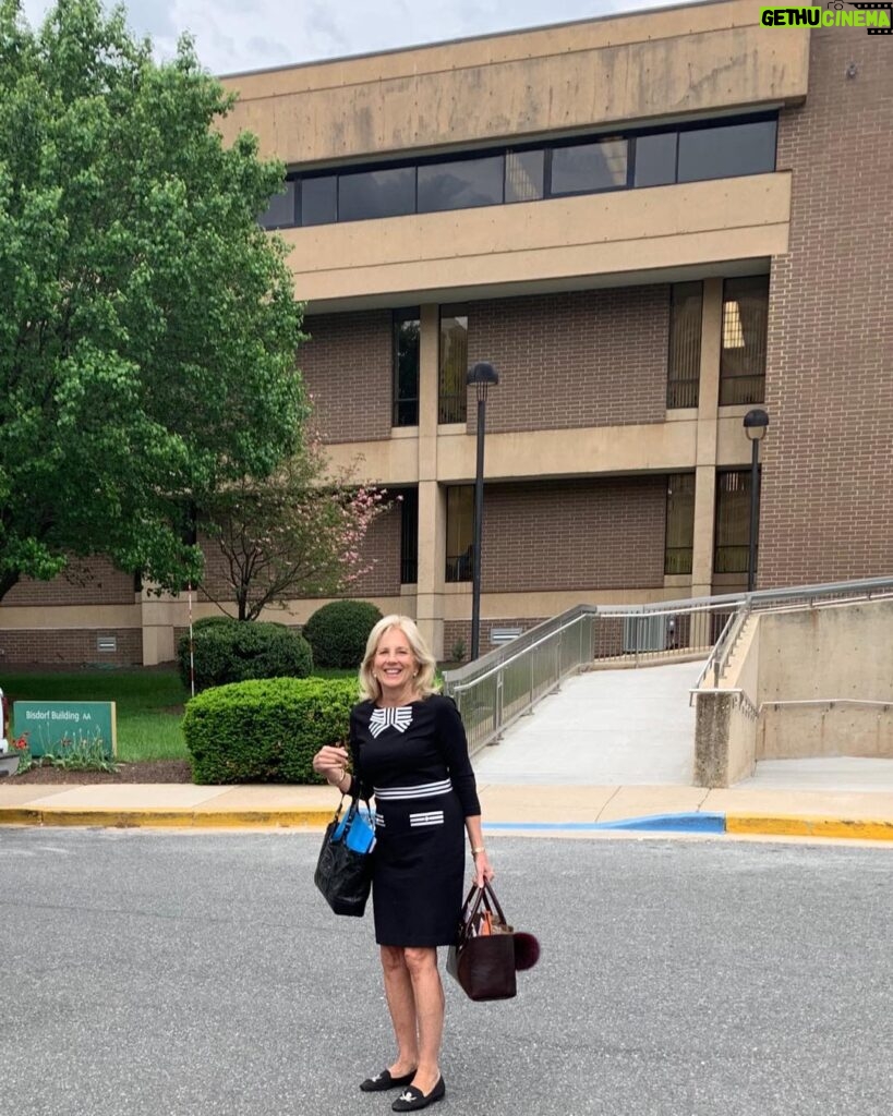 Jill Biden Instagram - Wow! What a day ... started with Joe’s announcement; then, off to school to teach class and collect research papers ... time to get started #Joe2020 #TeamJoe