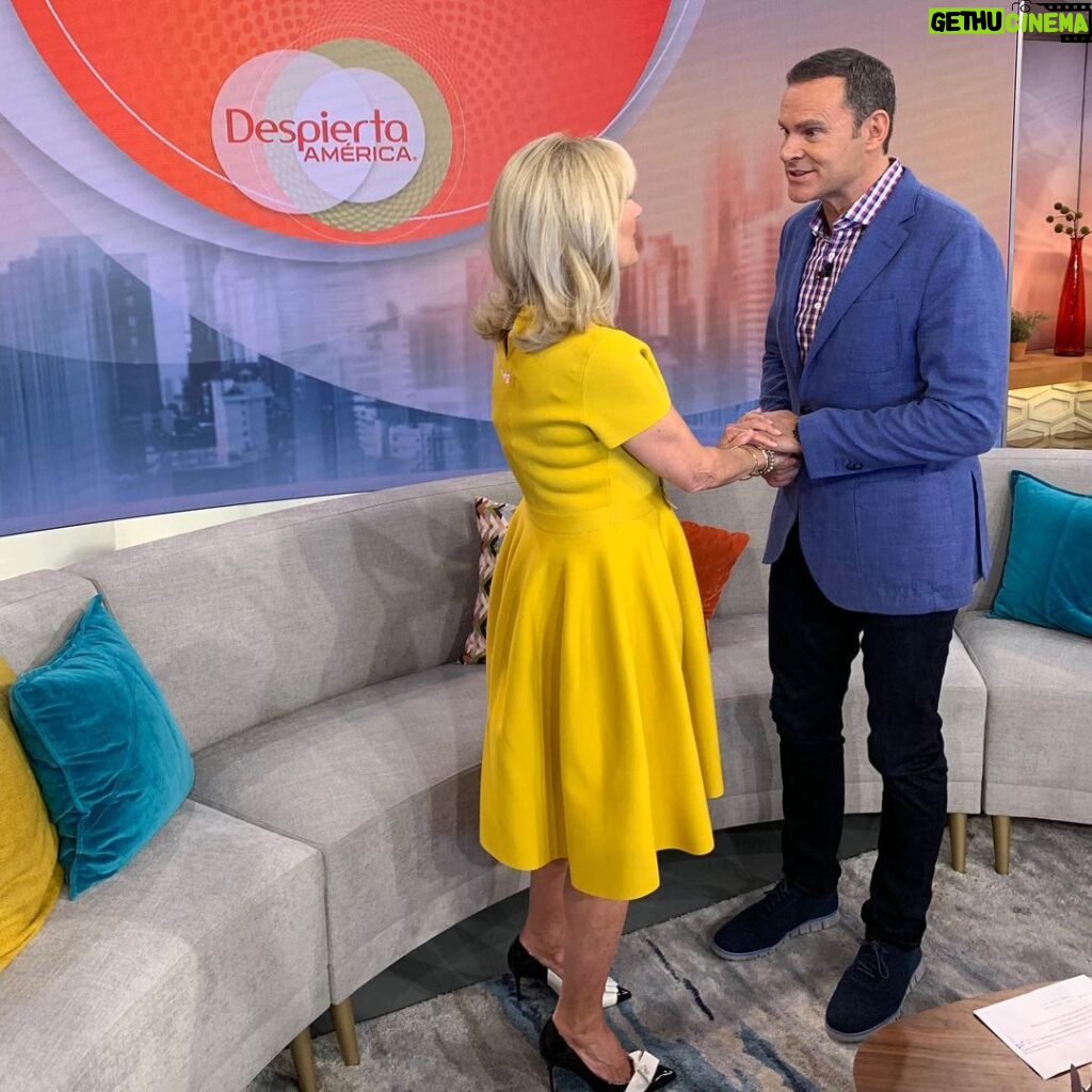 Jill Biden Instagram - Univision, thank you for having me in your studio today! Had so much fun on set of Despierta America sharing my story and inspiration for #wherethelightenters