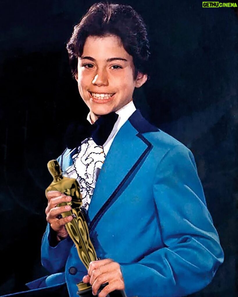 Jimmy Kimmel Instagram - This well-dressed young man is hosting the #Oscars on Sunday. 7e|4p #ABC #TBT