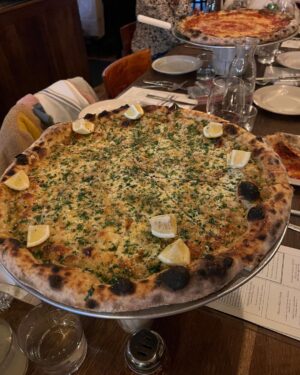 Jimmy Kimmel Instagram - The week in Brooklyn doesn’t get started until family dinner at @frankiesspuntino @fandfpizzeria