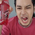 Jirayu La-ongmani Instagram - บอกเลย! ถ่ายคลิปทั้งวันก็ยังไหวอะคร้าบ แค่จัด “สติงค์” เครื่องดื่มให้พลังงานแนวใหม่ ดื่มง่าย อร่อย ตื๊ดซ่า เอเนอร์จี้มาเต็มอะจารย์ สดชื่น เพิ่มพลัง แถมยังอร่อยมาก จัดเลยดิ! ไม่เชื่อไปลองตื๊ดซ่ากัน ที่ 7-11 และร้านค้าทั่วไป #STINGตื๊ดซ่า #ตื๊ดซ่าไม่ซ้ำใคร #STING #เครื่องดื่มให้พลังงานแนวใหม่