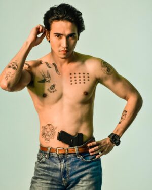 Jirayu Thantrakul Instagram - All men are brothers : first look