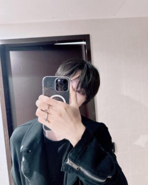 Jisung Instagram - Cheese 😖😖