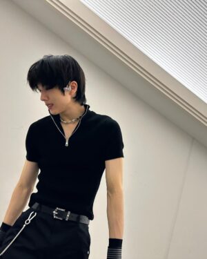 Jisung Instagram - The park