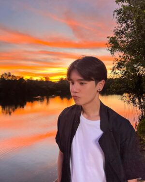 Jitaraphol Potiwihok Instagram - หมอกมู่ว