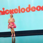 JoJo Siwa Instagram - VidCon here I come!!!! 🎉💖I’ll be at the @nickelodeon booth all weekend meeting and sliming fans 🎀🎤💚 I can't wait to see everyone!!!!!!! 😘🎀🎉#Siwanators #vidcon #nickelodeon