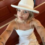 Joalin Loukamaa Instagram - I attract love