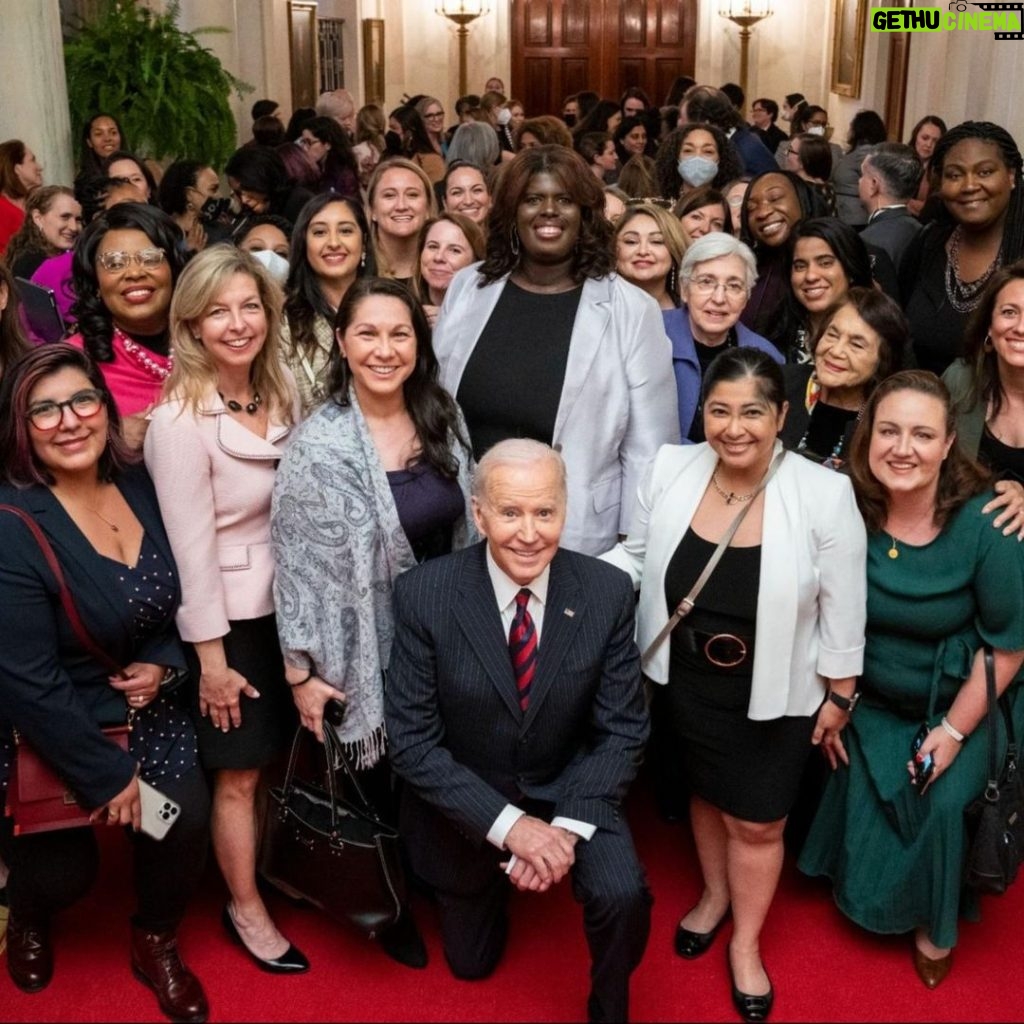 Joe Biden Instagram - Women’s History Month is a time for celebrating extraordinary women who have strengthened our nation. This month, we celebrate the legacy of sung and unsung trailblazers, and advocates who have made the world a fairer, more just, and free place.
