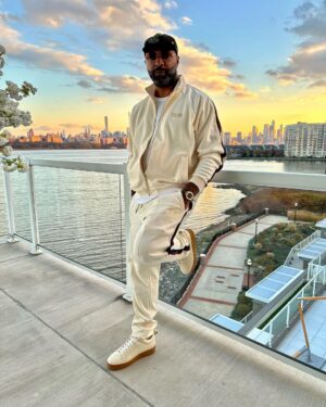 Joe Budden Instagram - 😎🙏🏾😇