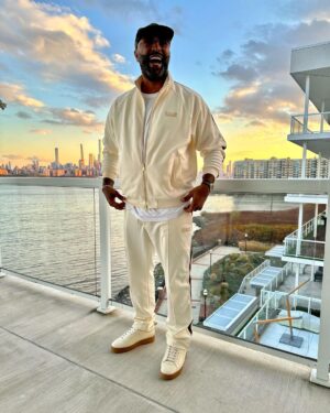 Joe Budden Instagram - 😎🙏🏾😇