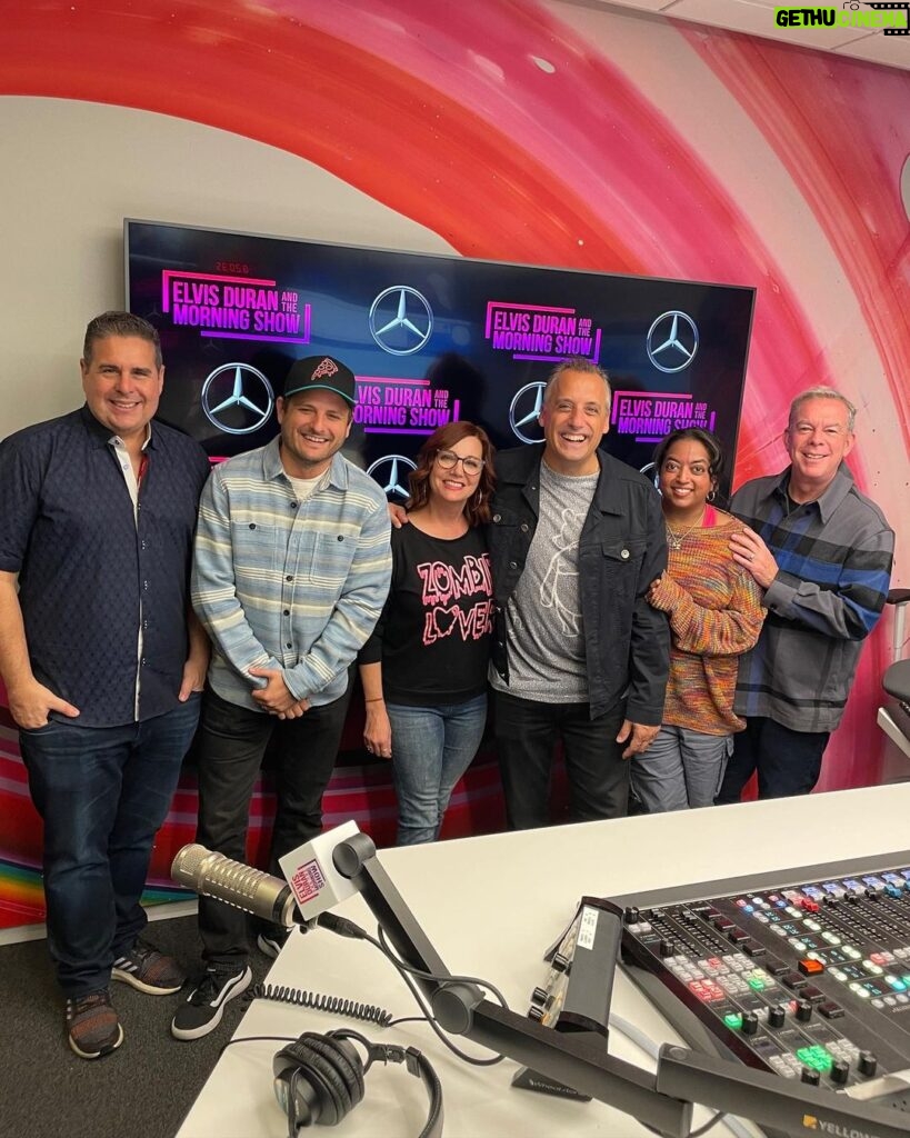 Joe Gatto Instagram - Love when @joe_gatto is here to talk about his non-profit @gattopupsandfriends, performing @beacontheatre + more! #JoeGattoOnElvis in our @mercedesbenzusa interview lounge Elvis Duran Show