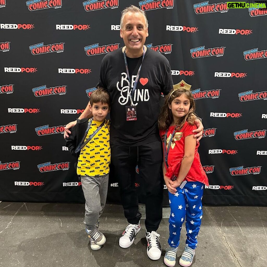 Joe Gatto Instagram - FIRST NY Comic Con in the books for the offspring. What an amazing day walking the @newyorkcomiccon floor to see them geek out over their interests and also mine. Especially when we found some fantastic dice from @fanrolldice Then having them see me do my work with @superheroirl by attending my panel and signings was very cool. Especially in the car ride on the way home with them telling me “I did good job at work today.” Can’t wait until next year. Jacob Javitz Convention Center