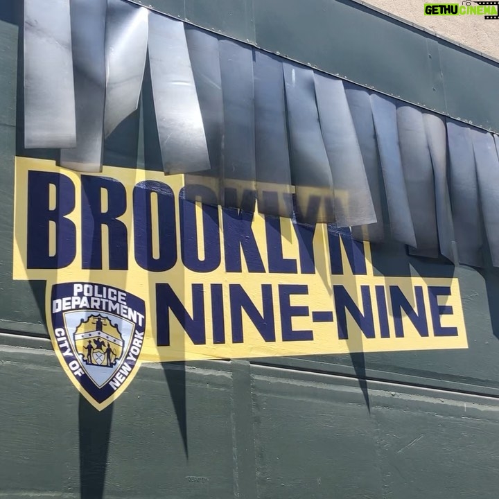 Joe Lo Truglio Instagram - Yesterday #BrooklynNineNine stopping rolling camera forever. With deepest thanks to so many, to those who watched and those who worked, I feel lucky to have been there. There will be stories told over the next couple months. But for right now…. Sound on… Moment of silence as these flap in the wind. Title of my sex tape. 🚨#grateful #Season8 #NineNineForever🚨🚨🚨🚨🚨🚨🚨🚨🚨🚨🚨🚨🚨🚨🚨