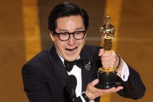 Joe Russo Instagram - We couldn’t be more proud of Daniel Kwan, Daniel Scheinert and the entire EEAAO cast and crew. This is an astounding accomplishment that reflects all the hard work, fierce passion, and immense talent that they poured into this beautiful film.