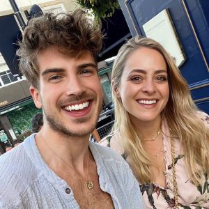 Joey Graceffa Instagram - missing England already 🥺🇬🇧 my solo summer in the city trip was something I’ll never forget… made new friends, reconnected with old ones, and grew a lot from being on my own. England feels like a second home to me, and I’m sure I’ll be back soon 😉