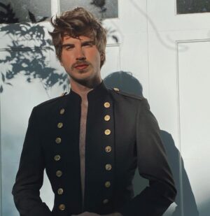 Joey Graceffa Instagram - serving lewks with these clothes for one last time 😌✌🏻said goodbye to some of my fav clothes on Depop and we already raised $4,500 for the Homeless Black Trans Women fund! ❤️ should I add more?