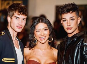 Joey Graceffa Instagram - Escaped the night but couldn’t escape these two 😩