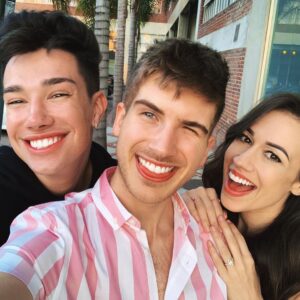 Joey Graceffa Instagram - Sisters who escape together, stay together 😈 Who’s ready for the first ever @escapethenight immersive escape room in Los Angeles? Opening in Beverly Hills, August 9-27, more details coming next week!