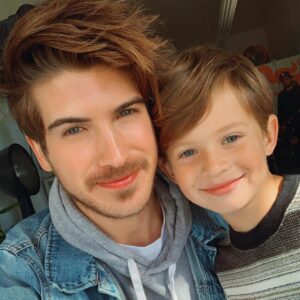 Joey Graceffa Instagram - The Letting You Go music video has me ready to be a dad. 😩 Who wants me to be a family vlogger? Link in bio.