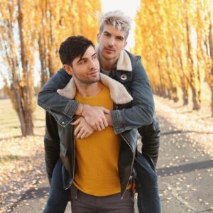 Joey Graceffa Instagram - my ride or die 🍁 love you more and more each day @misterpreda 📸 @hkcameraface