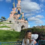 Joey King Instagram - The only way to the twilight zone, is through Paris👻 thank you so much @disneylandparis for having us, Ratatouille the ride did something to my soul, Crush’s coaster is elite, and Autopia reminded me of me and my sisters arguing over who would drive when we were kids 🥰….we truly loved every second 🐀🐢 Disneyland Paris