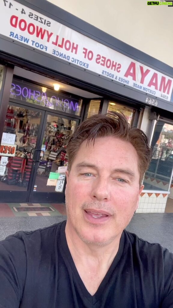 John Barrowman Instagram - Calling all Cosplay Fans, Drag Fans Drag Queens or anyone who just wants fabulous shoes in big sizes. You know I love helping a small local business. @mayashoesofhollywood and let Maya help you. She is lovely. . . #hollywood #trans #drag #cosplay #comiccon #fabulous #shoes #bigfeet #boys #girls #genderfluid Hollywood, California