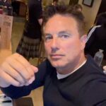John Barrowman Instagram – You all know I have a love for Spain and its culture, so if you want some great Tapas and some with a Scottish twist, then @piggswinebar is a must in Edinburgh. Great staff wine and food… you will definitely end up chatting to people around you. It’s Scotland after all. 
.
#scotland #edinburgh #edinburghfoodie #foodie #wine #blether #travel #solo #friends #tapas #spanish Edinburgh Scotland