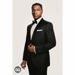 John Boyega Instagram - Thank you @britishgq for the icon of the year award and to everyone that has shown me unbelievable support.  Wishing everyone the best as we live through this tuff year x love ❤️ 
Photographer: @dannykasirye Stylist: @luke_jefferson_day Barber: @eph_the_barber Hairstylist: @brendafordhair Makeup: @natalieabz Story: @jimfamished
@boss 
#gqawards #BOSSxGQAwards #BOSSBottled #SuitedByBOSS
