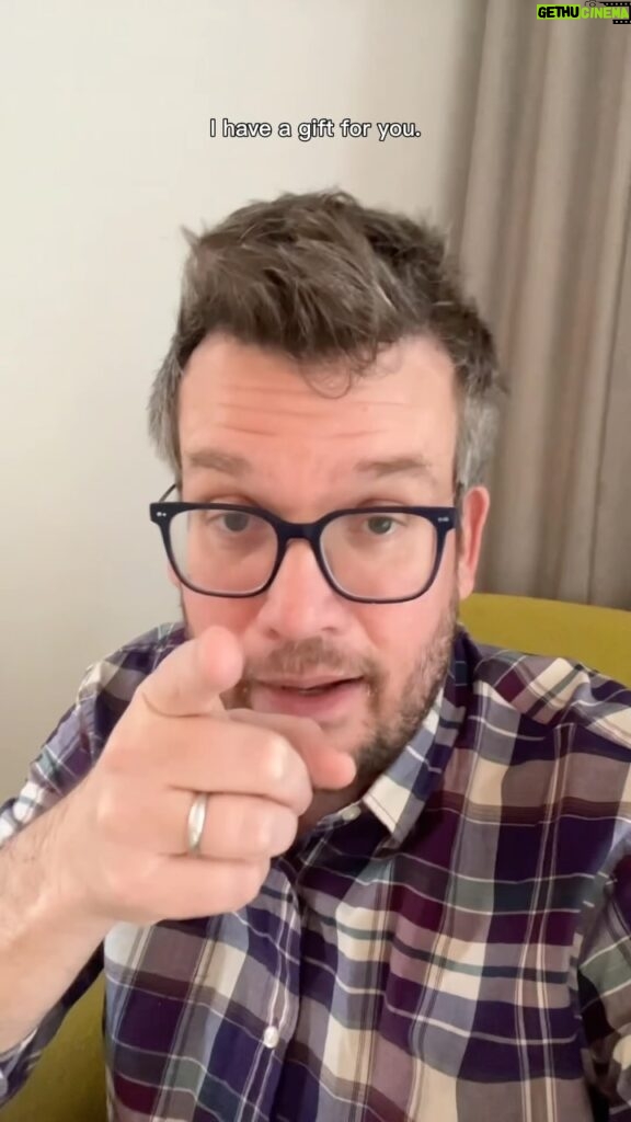 John Green Instagram - There are two kinds of people: Bath enthusiasts and weirdos. Sun Basin Soap is here to help you all and then donate 100% of its profit. Link in bio.🧼