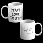 John Lennon Instagram – GIVE PEACE LOVE TRUTH for XMAS.
→ http://store.johnlennon.com