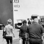 Johnny Galecki Instagram - The walk onto stage for our final run-through rehearsal. L-R: @kaleycuoco @sanctionedjohnnygalecki @missmayim @therealjimparsons and Brother Olaf, security extraordinaire / poet. #sendcombs 📸: @a.ayers10
