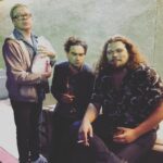 Johnny Galecki Instagram - Gas N’ Sip with @ergill2 and @mrjmachanson “It’s a choice, man.” #dissedinthemalibu #prophets