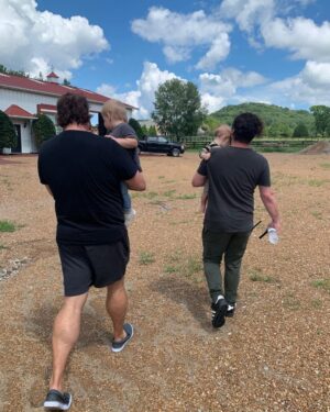Johnny Galecki Instagram - @randyhouser #unlikelypals carrying #unlikelypalsnextgeneration A wonderful family day on the farm. XO. #proudpoppas 📸: @tatianahouser
