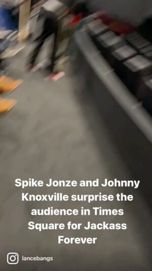 Johnny Knoxville Instagram - Spike Jonze and I surprise a fan screening at @amctheatres in Times Square last night. Thank you for everyone that came out and thank you for everyone that’s going to see our movie this weekend. Jackass Forever is out today, wahooo!!! ❤️❤️ 🎥 @lancebangs #jackassforever #finally!!
