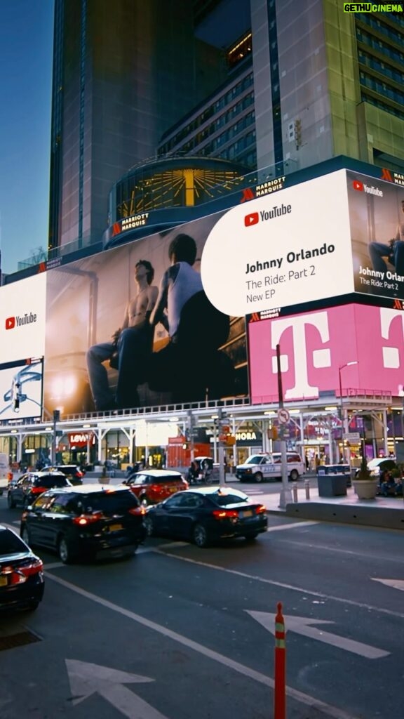 Johnny Orlando Instagram - So cool, thank you @youtubemusic ❤️