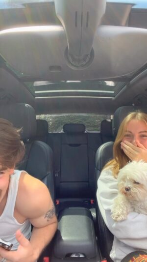 Johnny Orlando Instagram - BOYFRIEND OUT FRIDAY